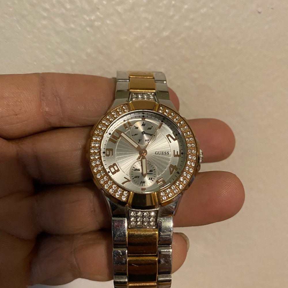 Ladies guess watch